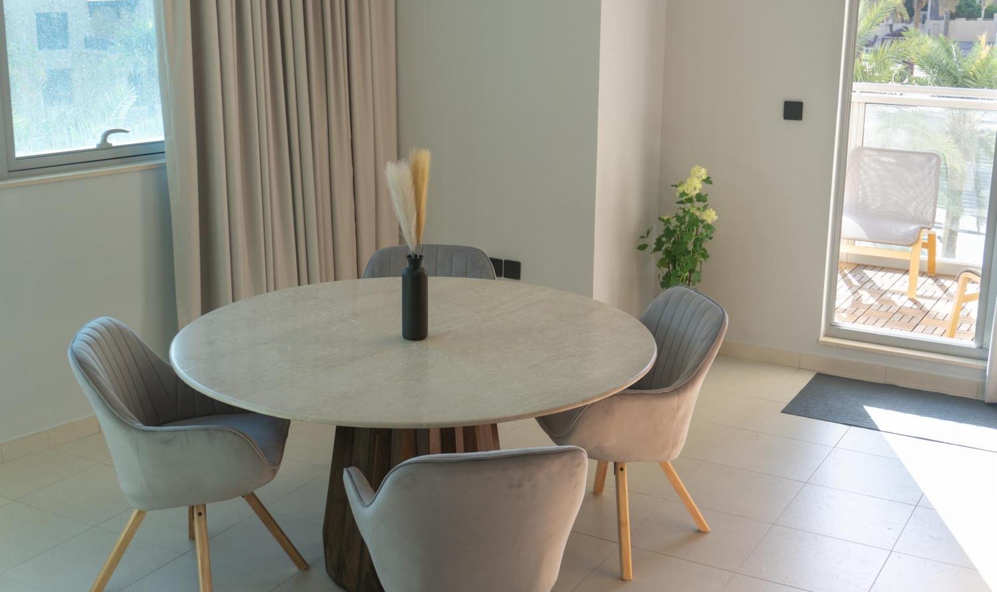 Appartement Downtown Oasis, Burj Khalifa Views, Luxury Amenities à Dubaï Extérieur photo