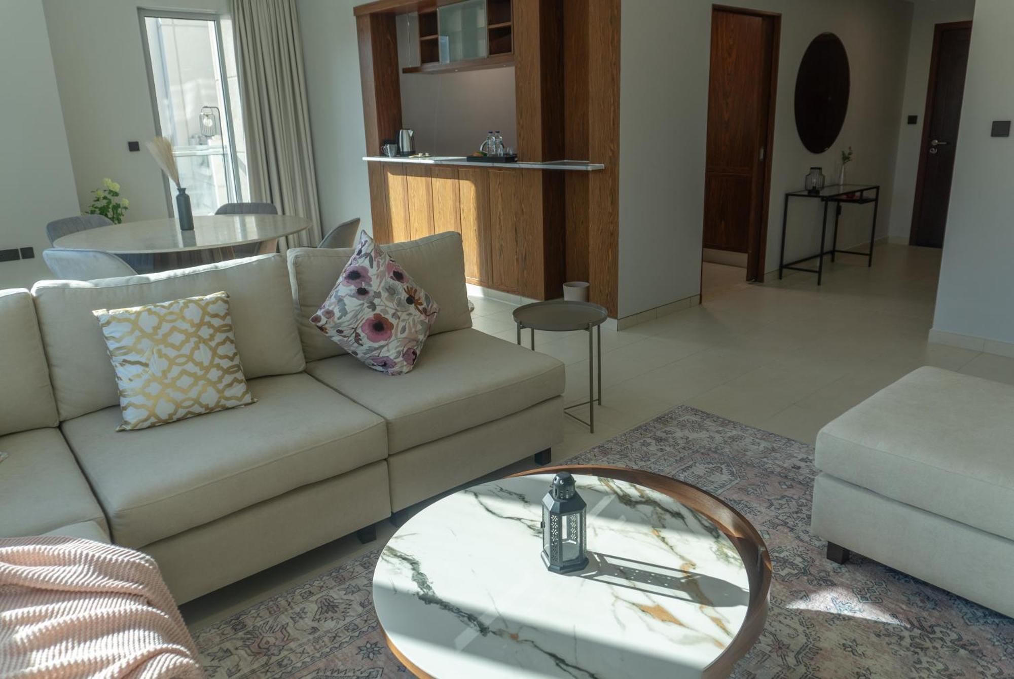 Appartement Downtown Oasis, Burj Khalifa Views, Luxury Amenities à Dubaï Extérieur photo