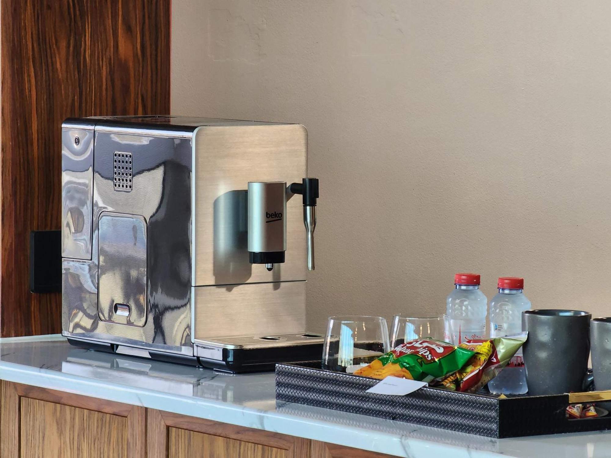 Appartement Downtown Oasis, Burj Khalifa Views, Luxury Amenities à Dubaï Extérieur photo