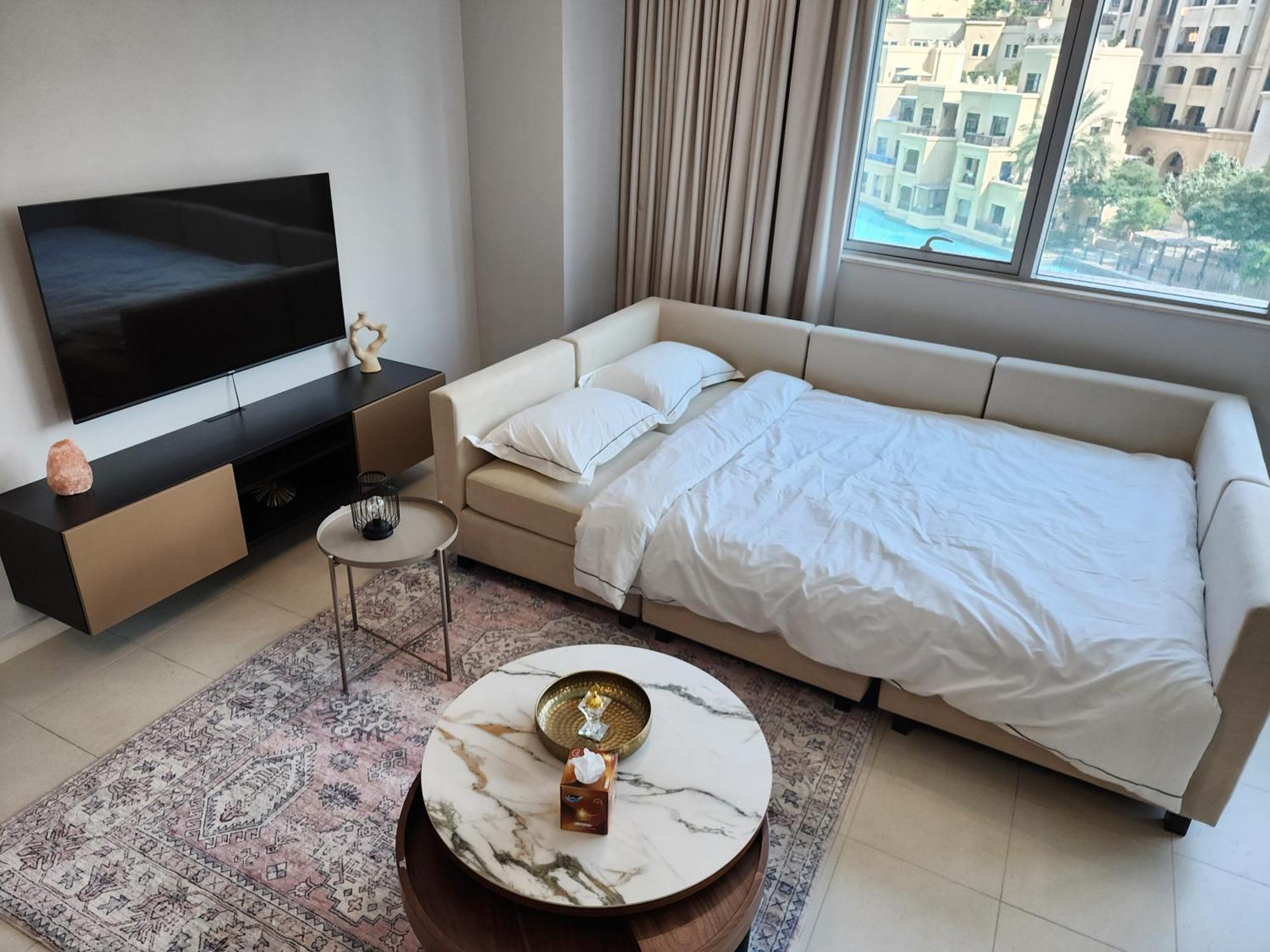 Appartement Downtown Oasis, Burj Khalifa Views, Luxury Amenities à Dubaï Extérieur photo