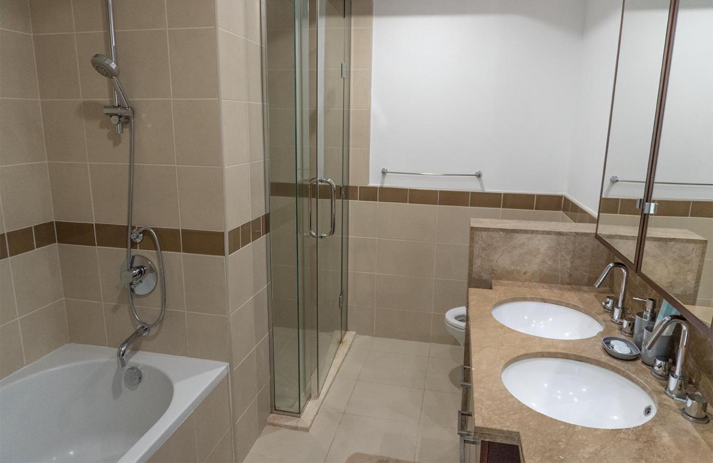 Appartement Downtown Oasis, Burj Khalifa Views, Luxury Amenities à Dubaï Extérieur photo